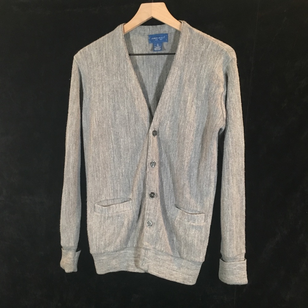 Size S gray vintage cardigan